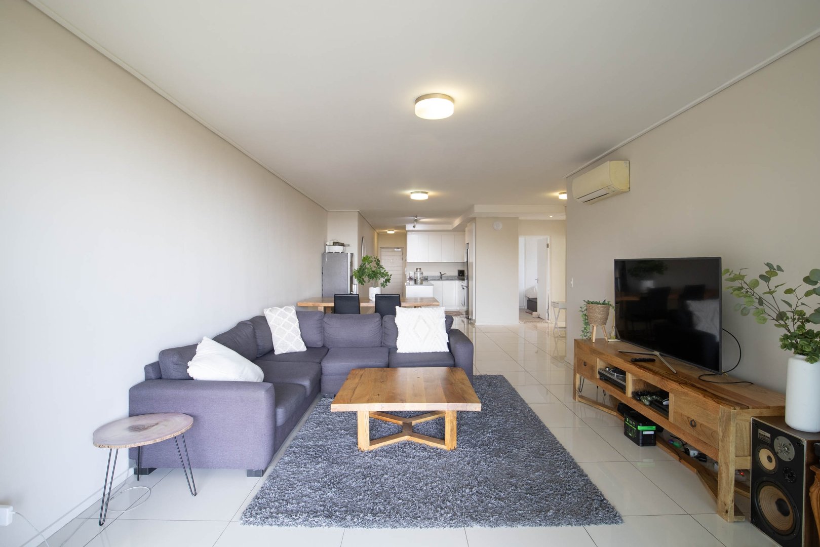 To Let 2 Bedroom Property for Rent in Green Point Western Cape